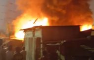 निगडीत भंगार दुकानाला भीषण आग; शेजारील दोन घरे जळून खाक