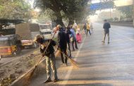 सखोल स्वच्छता अभियानातंर्गत निगडी ते दापोडी मार्गावरील ५० टन माती, कचरा गोळा