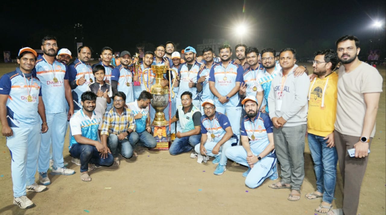 यंदाचा लोकनेते आमदार लक्ष्मणभाऊ चषक पटकावला एम.एन.सी. क्रिकेट क्लबने