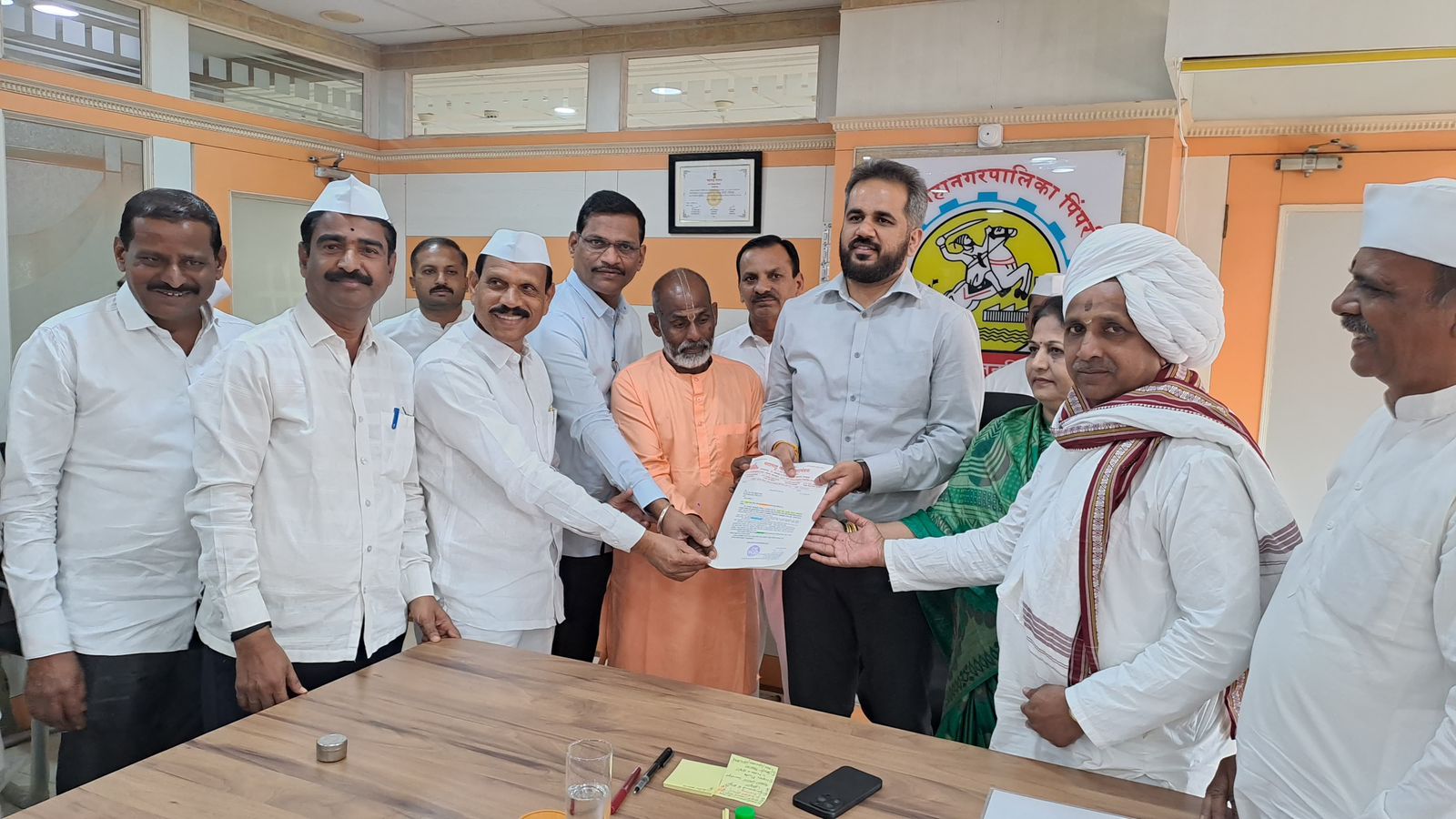 आकुर्डीत वारकरी भवन उभारा; शंकर जगतापांच्या नेतृत्वाखालील वारकऱ्यांच्या शिष्टमंडळाची आयुक्तांकडे मागणी