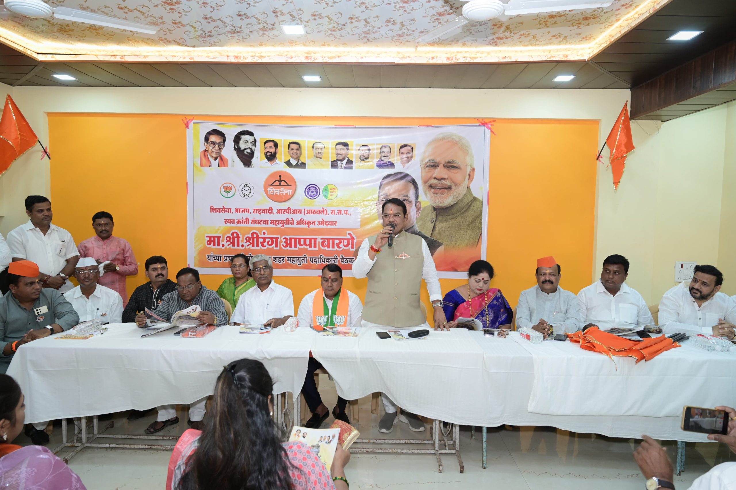 पुणे-लोणावळा लोहमार्गाच्या चौपदरीकरणासाठी महायुती सरकारने दिला निधी - खासदार श्रीरंग बारणे