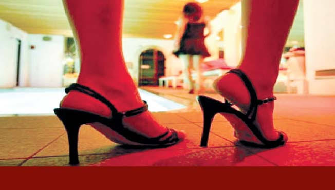 पिंपळे सौदागर येथील 'स्पा' सेंटरमध्ये सुरू होता वेश्या व्यवसाय; मॅनेजरला अटक, दोन तरुणींची सुटका