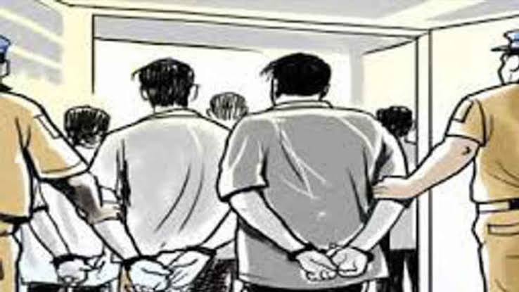 पुन्हा पाच बांगलादेशी घुसखोरांना अटक; भोसरी येथील शांतीनगर येथे पोलिसांची कारवाई