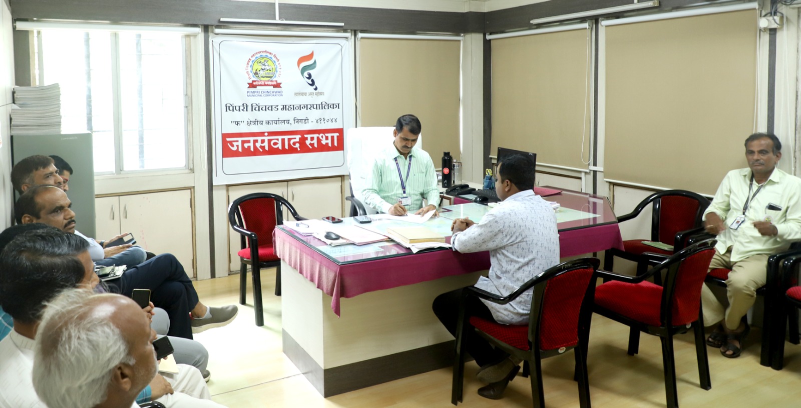 ड्रेनेज तुंबले, घरात पाणी शिरले, रस्त्यात पाणी साचले.. जनसंवाद सभेत तक्रारींचा पाऊस; महापालिकेने केले 'हे' आवाहन
