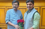 रवी लांडगे यांनी घेतली संजय राऊत यांची भेट; भोसरीतील महाविकास आघाडीच्या इच्छुकांमध्ये अस्वस्थता
