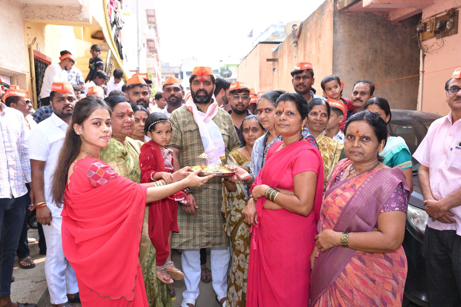 आपुलकीच्या गाठीभेटी अन् महेश लांडगे यांच्या विजयाचा विश्वास..!