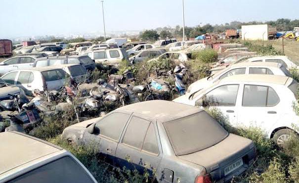 जप्त केलेली वाहने ताब्यात घेण्याचे वाहन मालकांना आवाहन