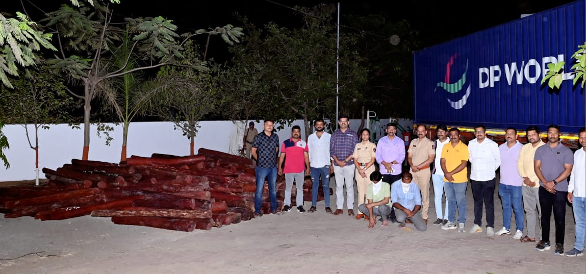 उर्से टोल नाक्याजवळ ९ कोटींचे रक्तचंदन पकडले; मालमत्ता गुन्हे विरोधी पथकाची कामगिरी
