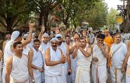 प्रभातफेरी काढून चिंचवडमध्ये महावीर जयंती साजरी