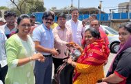 केंद्र सरकारच्या जातीय जनगणना निर्णयाचे मोहननगर येथे लाडू वाटून स्वागत