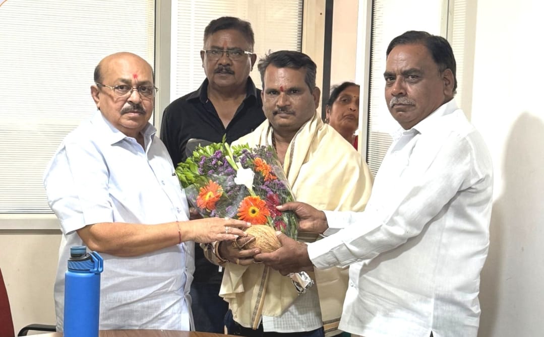 श्री सद्गुरू नागरी पतसंस्थेच्या तज्ञ संचालकपदी वसंत सगळे यांची बिनविरोध निवड