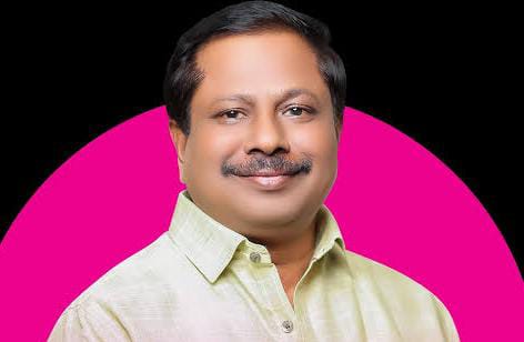 विधानसभा उपाध्यक्ष अण्णा बनसोडे यांच्या वाहनाचा अपघात; बनसोडे यांच्यासह सर्व सहकारी सुखरूप
