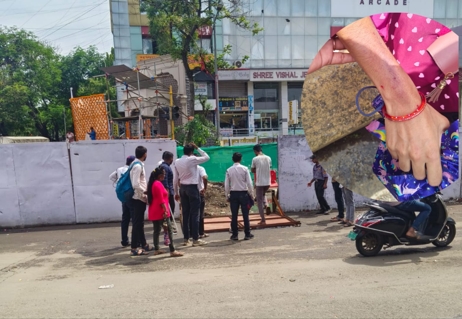निगडीत मेट्रो प्रकल्पाच्या ठिकाणचा पत्रा अंगावर पडल्याने विद्यार्थिनी जखमी