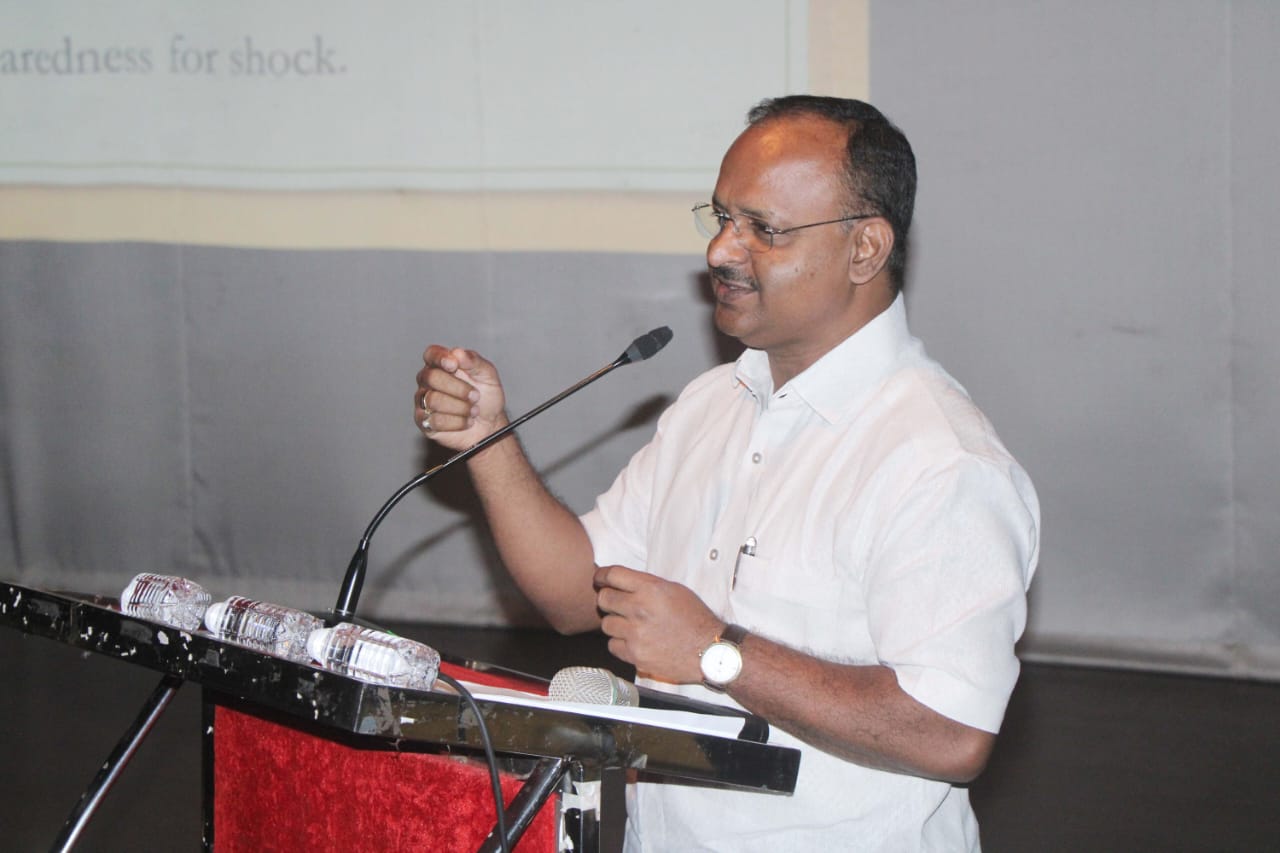 महापालिकेच्या कर्मचाऱ्यांसाठी आयोजित 'विद्युत व लिफ्ट सुरक्षा' कार्यशाळा संपन्न