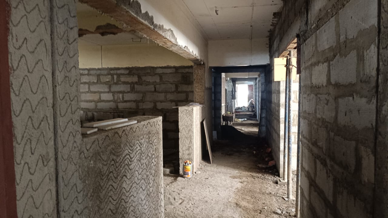 वायसीएम रुग्णालयाच्या पाचव्या मजल्यावर बेकायदेशीर बांधकाम?; रुग्णांची हेळसांड होत असल्याचा सचिन काळभोर यांचा आरोप