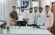 स्पाईन रोडवरील अनधिकृत पार्किंगमुळे अपघातांची मालिका; अरुण पाडुळे यांनी केली तात्काळ कारवाईची मागणी