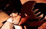 पिंपरी चिंचवड महापालिका शाळेतील शिक्षकाकडून अल्पवयीन विद्यार्थिनीचा लैंगिक छळ