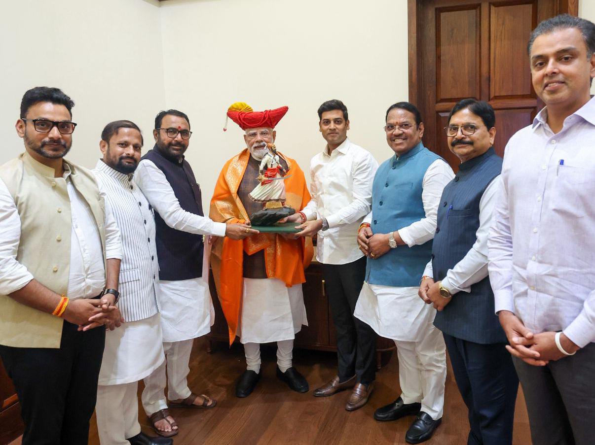 छत्रपती शिवाजी महाराजांच्या किल्ल्यांचा जागतिक वारसास्थळांच्या यादीत समावेश; शिवसेना खासदारांकडून पंतप्रधानांचे आभार