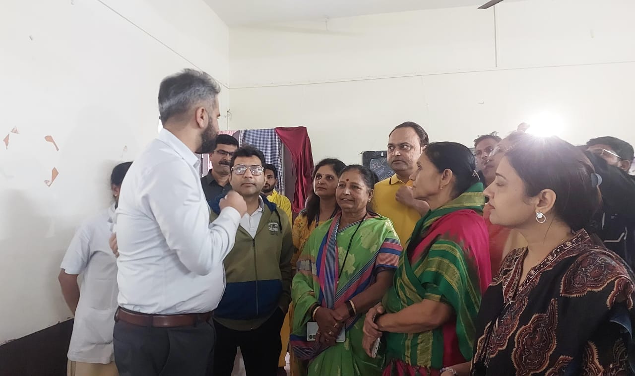 पिंपरी चिंचवडमध्ये पुराने बाधित झालेल्या भागातील ९५० नागरिकांचे सुरक्षित स्थळी स्थलांतर