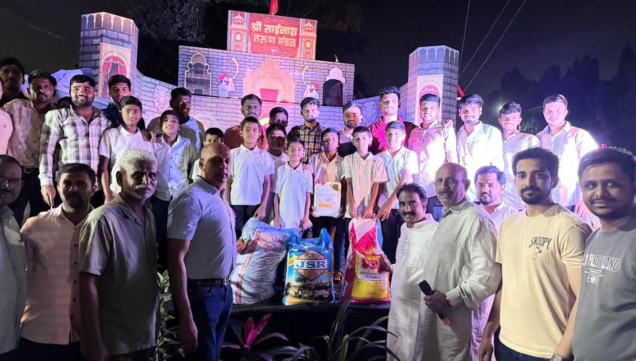 मोहननगर येथील श्री साईनाथ तरुण मंडळाचे ५० वे वर्ष समाजोत्सव म्हणून साजरे; बाल आश्रमातील विद्यार्थ्यांना दिला मदतीचा हात