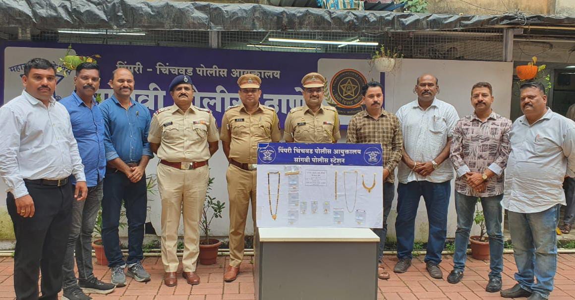 १०० हून अधिक घरफोड्या करणाऱ्या सराईत गुन्हेगाराला सांगवी पोलिसांनी ठोकल्या बेड्या..!