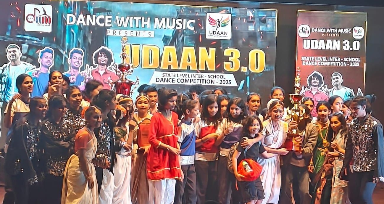 एस.बी.पाटील पब्लिक स्कूलला 