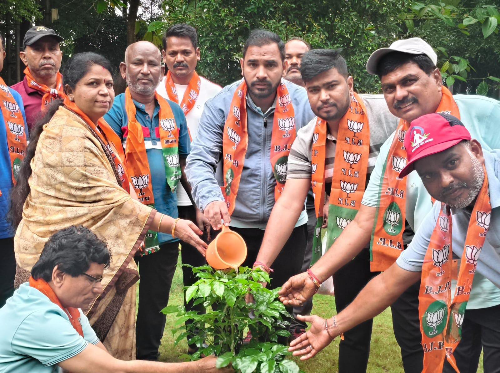 काळेवाडीत भाजपा उत्तर भारतीय आघाडीच्या वतीने ‘एक पेड़ अपनी माँ के नाम’ मोहिम