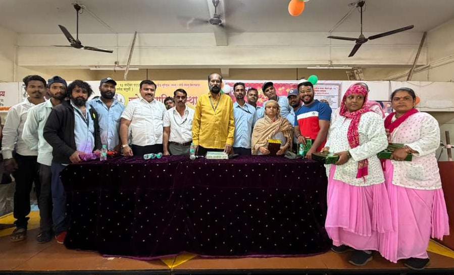 २०० हून अधिक आरोग्य कर्मचाऱ्यांचा सन्मान.. संदीप वाघेरे यांच्या वतीने दिवाळी फराळाचा आगळावेगळा उपक्रम