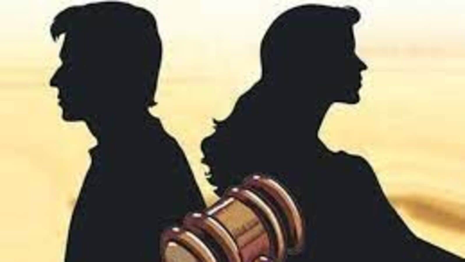 चक्क एकाच दिवसांत घटस्फोट..!