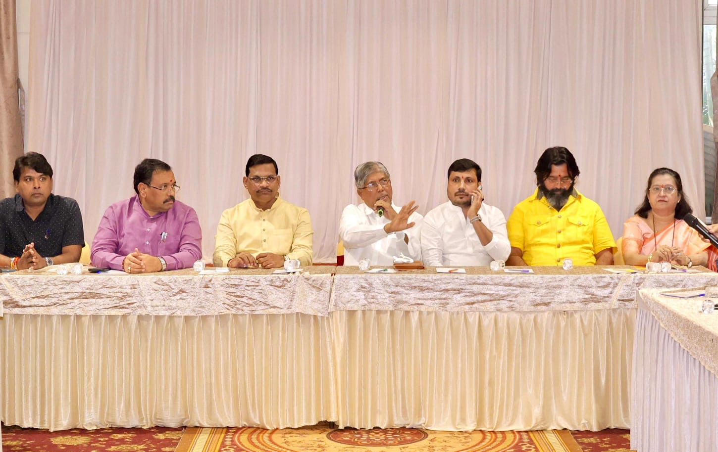 सर्व्हे आणि स्थानिक नेतृत्वाचा सल्ला घेऊनच भाजपाची उमेदवारी - चंद्रकांत पाटील