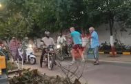 पिंपरी-चिंचवडकरांना परदेशी पाहुण्यांनी दाखवला आरसा; रक्षक चौकात बेशिस्त दुचाकीस्वारांना रोखले