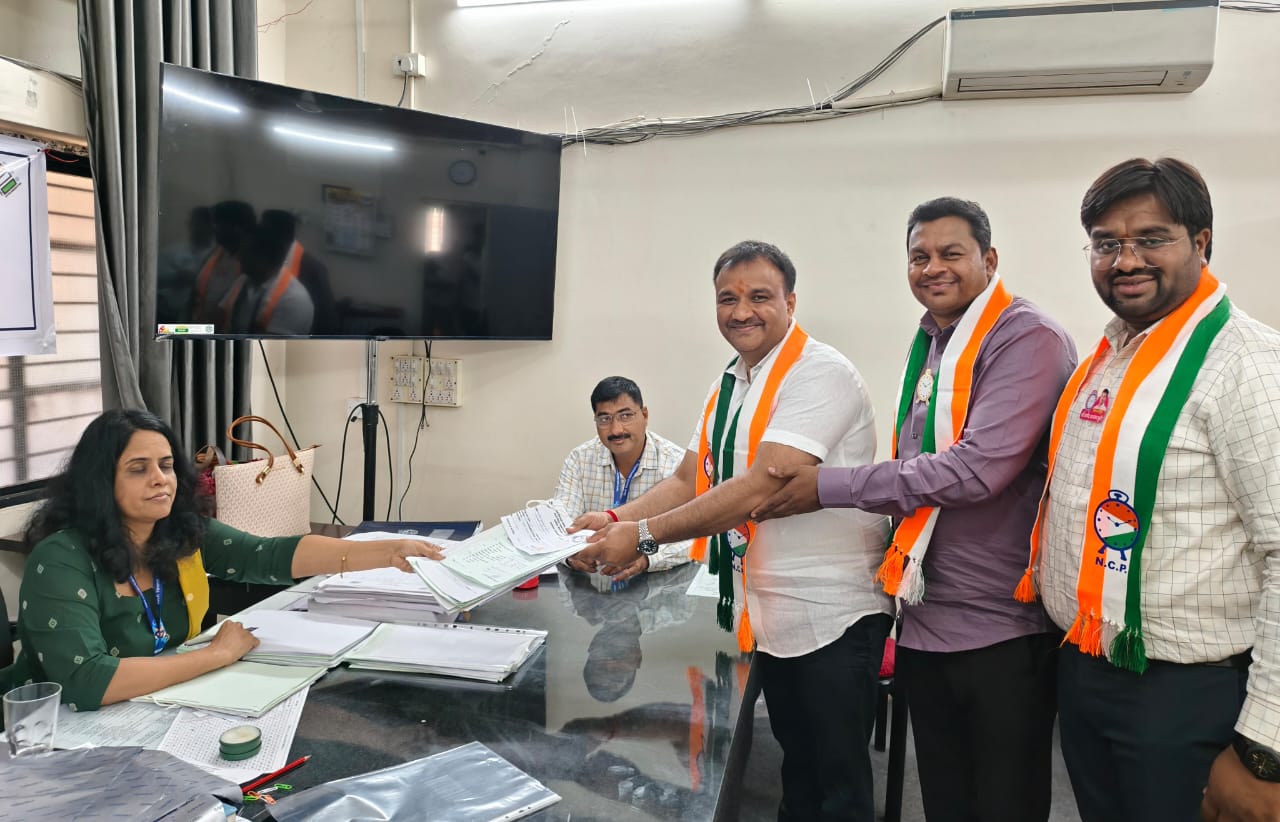 विजयाचा शंखनाद.. आकुर्डीतून प्रमोद कुटे यांचा उमेदवारी अर्ज दाखल