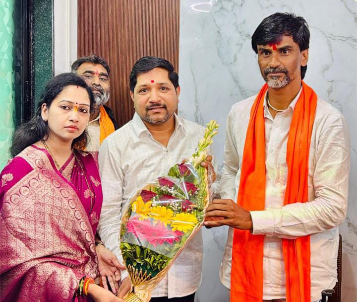 मनोज जरांगे पाटलांचा अपक्ष उमेदवार पायल अमित पसरणीकर यांना पाठिंबा