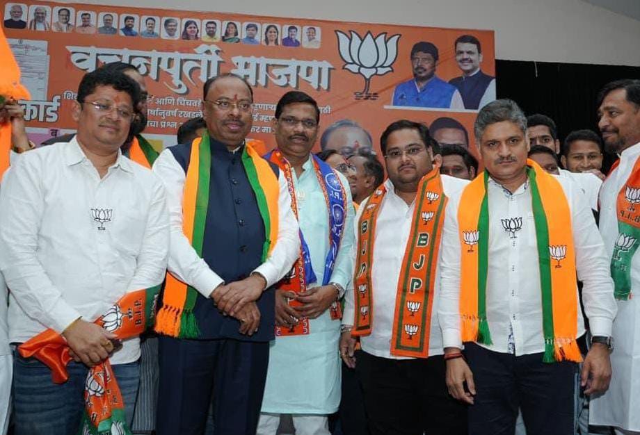 चिंचवडमध्ये मनसेला धक्का, विद्यार्थी सेनेचे उपाध्यक्ष हेमंत डांगे यांचा भाजपामध्ये प्रवेश