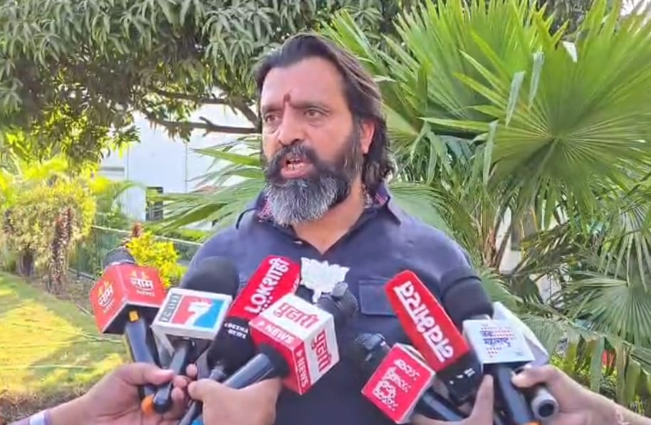 उपमुख्यमंत्री अजित पवारचं महाराष्ट्राचे आका.. आमदार महेश लांडगे यांचा पलटवार..!
