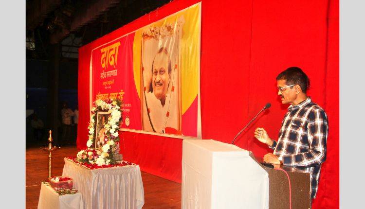 अजितदादा हे सामान्य माणूस आणि पत्रकारांप्रती संवेदना असलेले नेते होते - नंदकुमार सातुर्डेकर