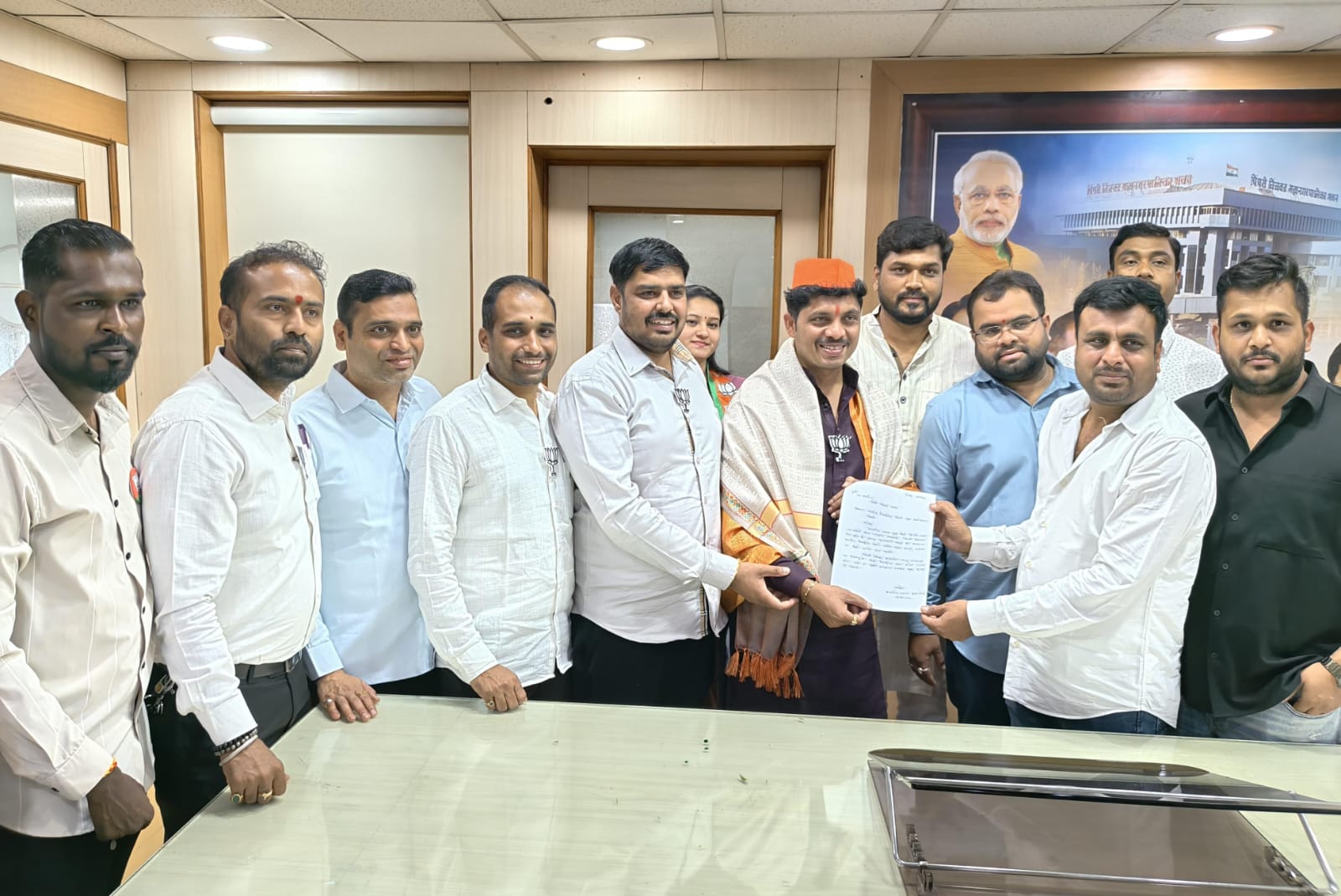 महापौर वैद्यकीय सहाय्यता निधीत वाढ करून तात्काळ सुरू करा; भाजपा युवा मोर्चाची महापौरांकडे मागणी