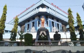 राजकीय पुर्नवसनासाठी ‘स्वीकृत’ सौदेबाजी?