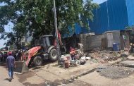 वाकड-म्हातोबानगर परिसरात महापालिकेची अतिक्रमण निर्मूलन मोहीम; ४१ अनधिकृत झोपड्या व बांधकामांवर बुलडोझर
