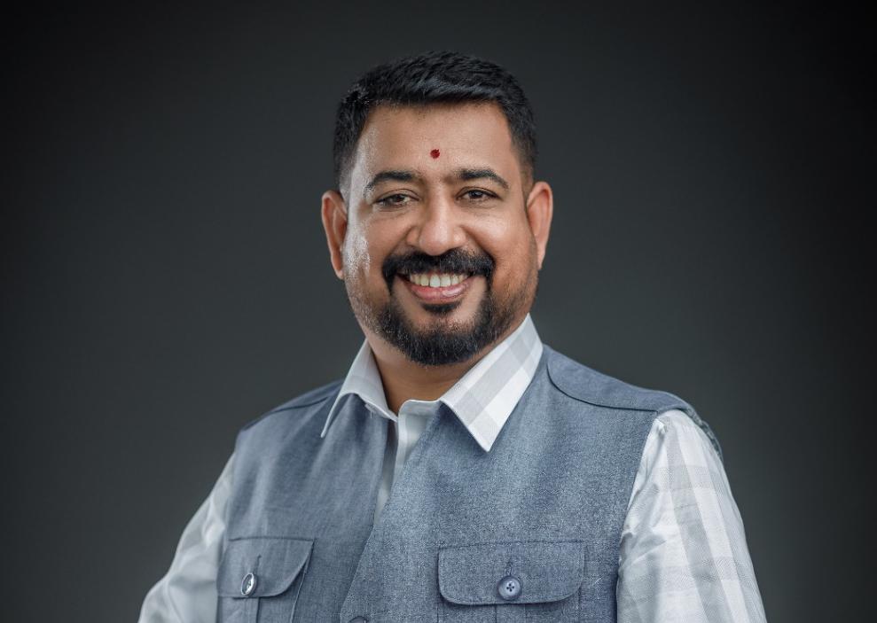 साऊंड-डीजेचा खर्च टाळून गरजू विद्यार्थ्यांसाठी ५ लाखांची शिष्यवृत्ती; डॉ. बाबासाहेब आंबेडकर यांच्या जयंतीनिमित्त नगरसेवक तुषार हिंगे यांचा स्तुत्य उपक्रम