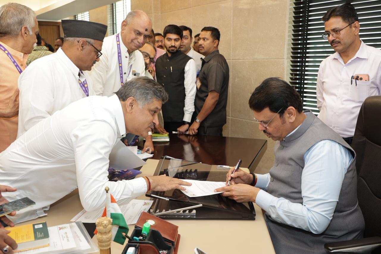 पवना बंद पाईपलाईन प्रकल्पाला गती देण्यासाठी राहुल कलाटे यांचे मुख्यमंत्र्यांना साकडे