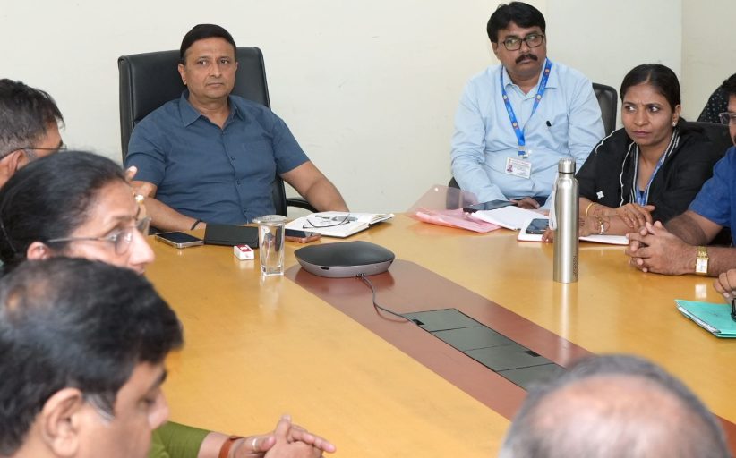 ‘एलपीजी विरहित शहर’ संकल्पनेसाठी नागरिक, गृहनिर्माण संस्था आणि एमएनजीएलने संयुक्तपणे पुढाकार घेण्याचे आयुक्तांचे आवाहन