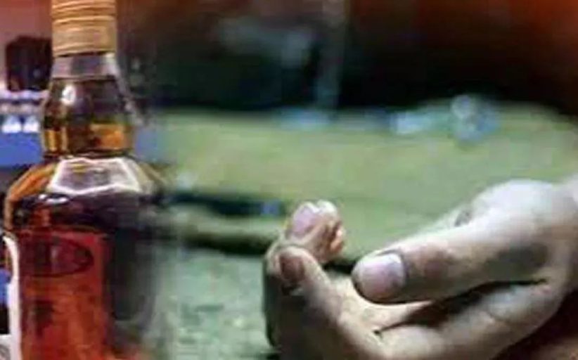 पिंपरी-चिंचवड आणि पुण्यात विषारी दारूमुळे १३ जणांचा मृत्यू