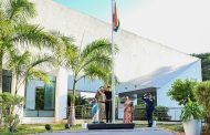 'पीएमआरडीए' मुख्यालयात महाराष्ट्र दिन उत्साहात साजरा; महानगर आयुक्त डॉ. अभिजीत चौधरी यांच्या हस्ते ध्वजारोहण