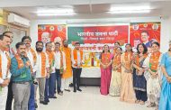 विजयाचा आनंद मोठा, पण चिमुकलीचे दुःख त्याहून मोठे; पिंपरी-चिंचवड भाजपने नाकारला जल्लोष
