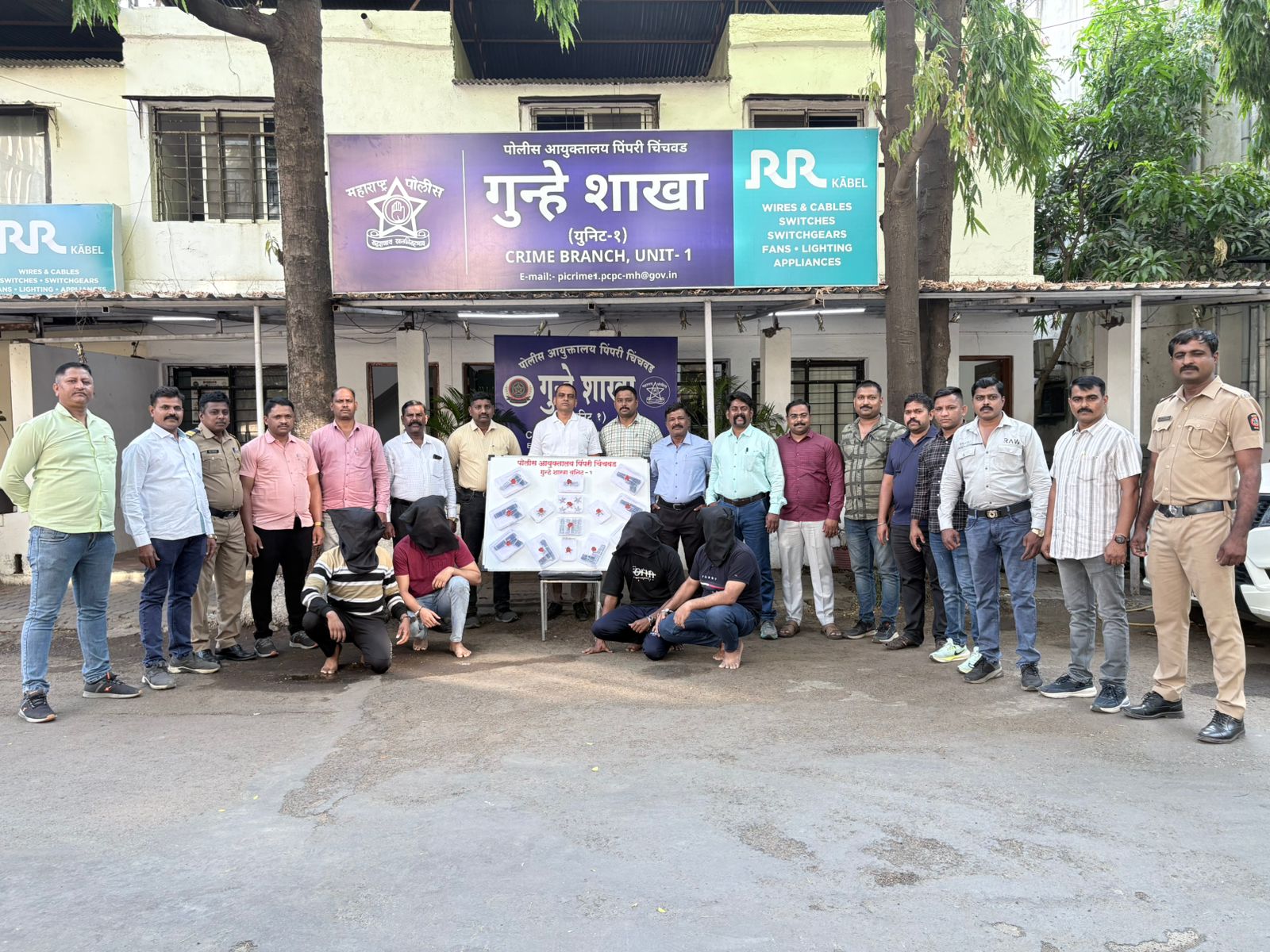 ९ देशी कट्टे, ५ मॅगझिन आणि ४६ जिवंत काडतुसांसह चौघांना अटक; पिंपरी-चिंचवड पोलिसांच्या गुन्हे शाखेची धडाकेबाज कारवाई