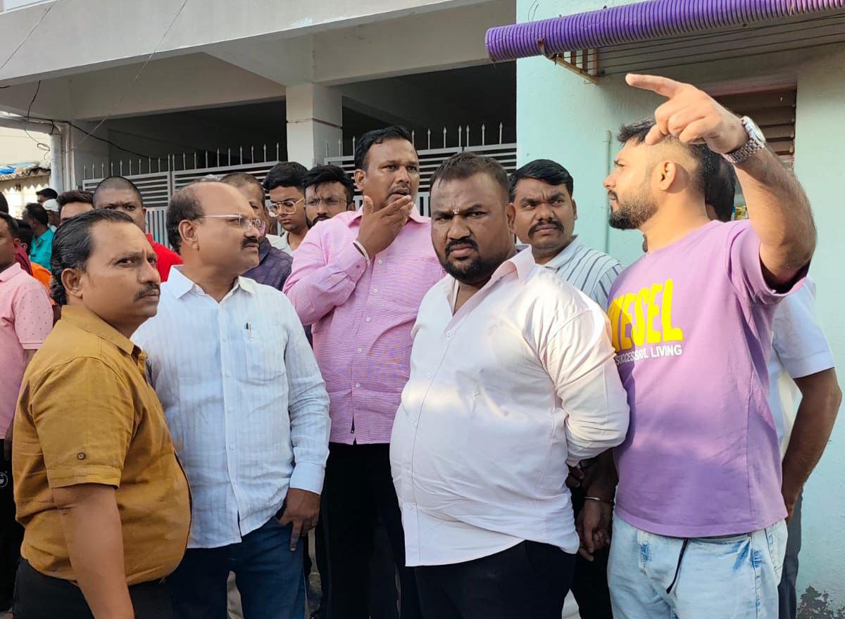 विषारी दारू प्रकरणी दोषींवर कठोर कारवाई करा, मनसेची मागणी