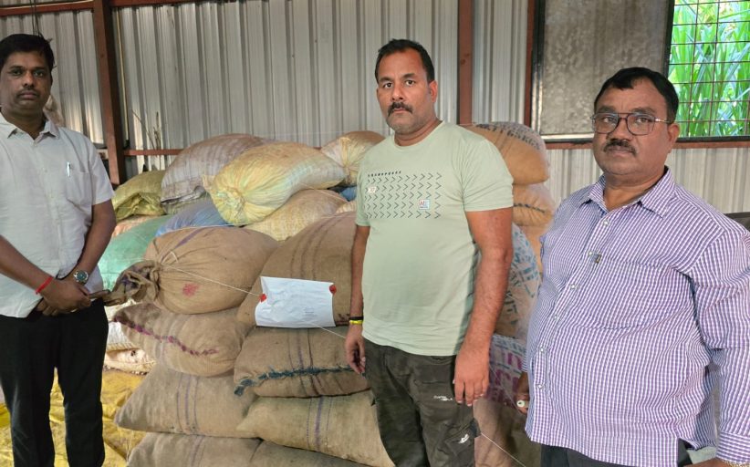 अन्न व औषध प्रशासनाकडून आंबेगाव व खेड तालुक्यात ५ ठिकाणी धडक कारवाई; १९ लाखाहून अधिक रकमेचा साठा जप्त