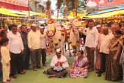 माऊलींच्या रथाच्या सारथी बैलजोडीच्या मानावरून वाद; उमेश रानवडे यांचे बैलजोडीसह बेमुदत आंदोलन