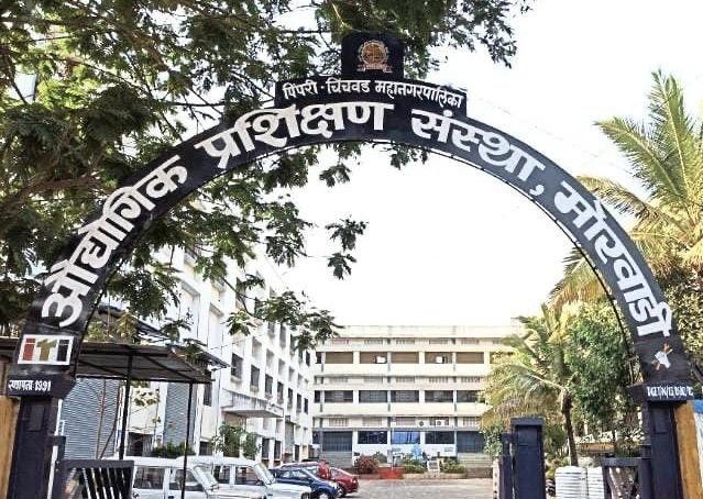 केंद्राच्या आयटीआय ग्रेडिंगमध्ये मोरवाडी औद्योगिक प्रशिक्षण संस्थेची देशात ७ वी तर राज्यात ५ व्या क्रमांकाची उल्लेखनीय कामगिरी